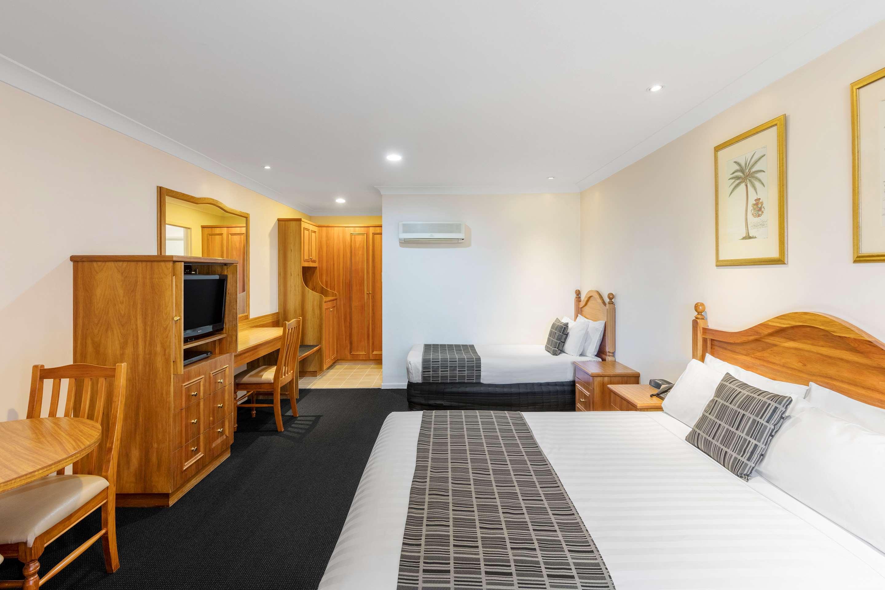 Best Western Ambassador Motor Inn & Apartments Wagga Wagga Εξωτερικό φωτογραφία