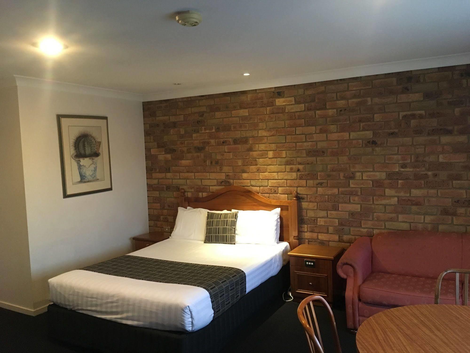 Best Western Ambassador Motor Inn & Apartments Wagga Wagga Εξωτερικό φωτογραφία