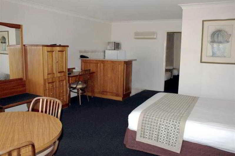 Best Western Ambassador Motor Inn & Apartments Wagga Wagga Εξωτερικό φωτογραφία